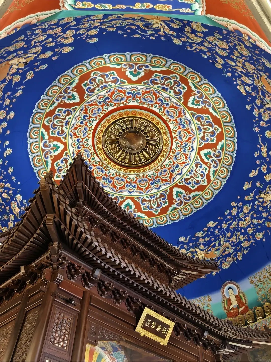 One Dharma, Many Paths: A Beginner’s Guide to Chinese, Tibetan, Theravāda & Japanese Buddhism