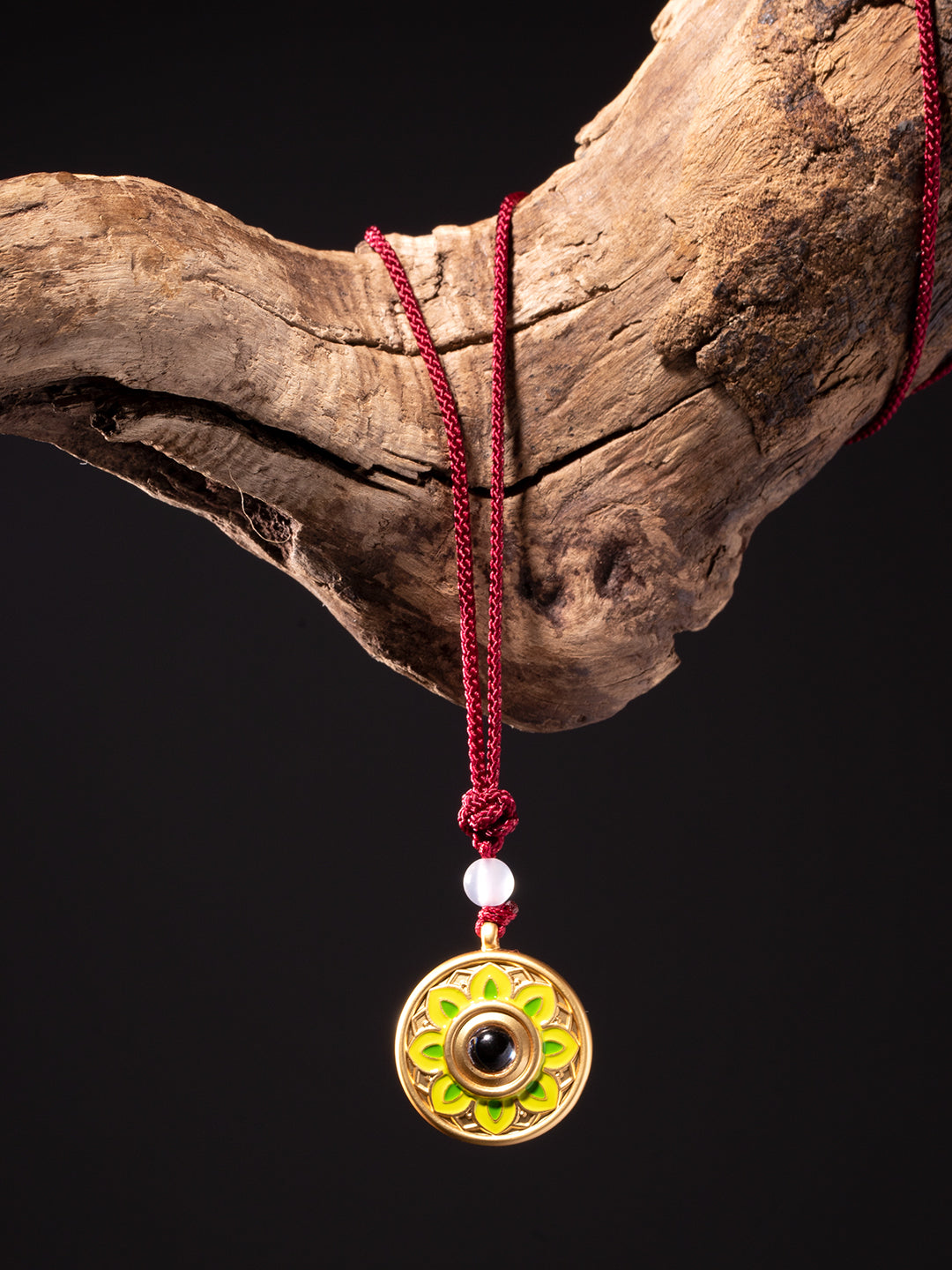 Baoxiang Flower Projection Pendant · Shurangama Mantra