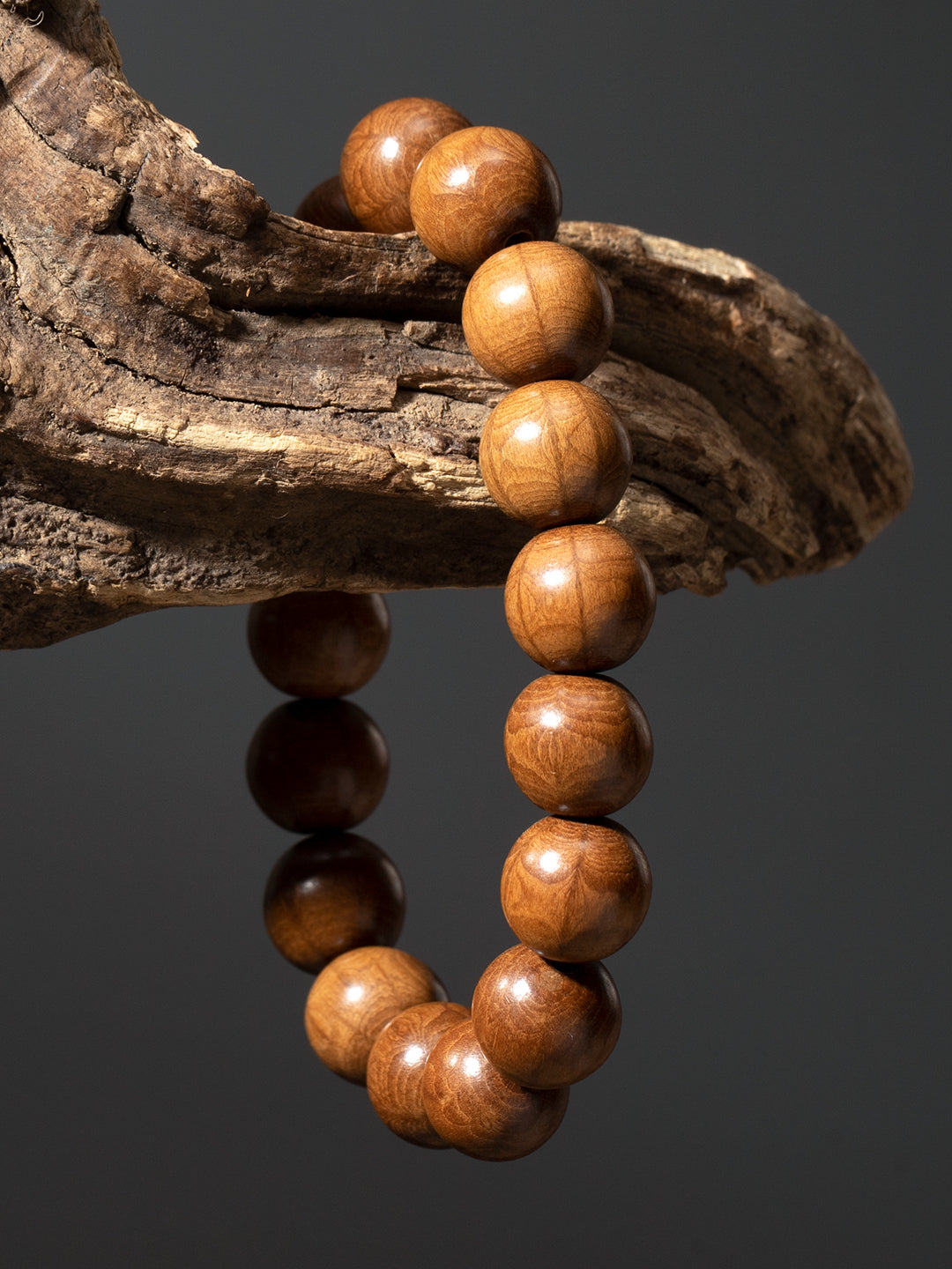 Liudao Wood Bracelet · 12 mm